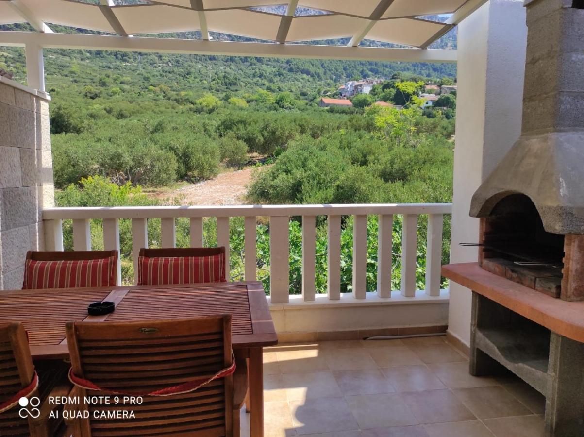 Apartments Mateljak Gradac  Eksteriør billede