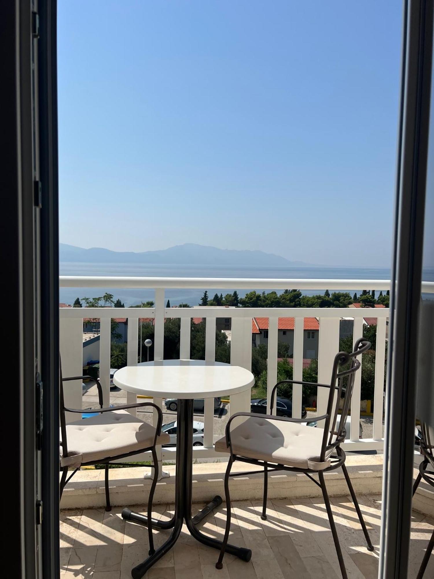 Apartments Mateljak Gradac  Eksteriør billede