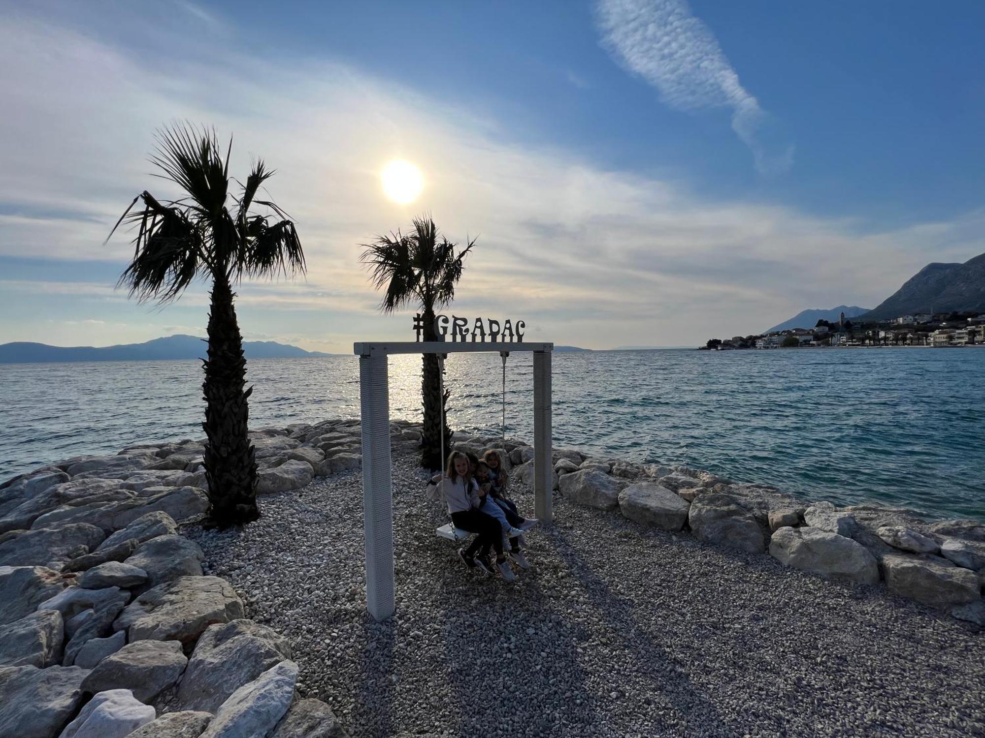 Apartments Mateljak Gradac  Eksteriør billede