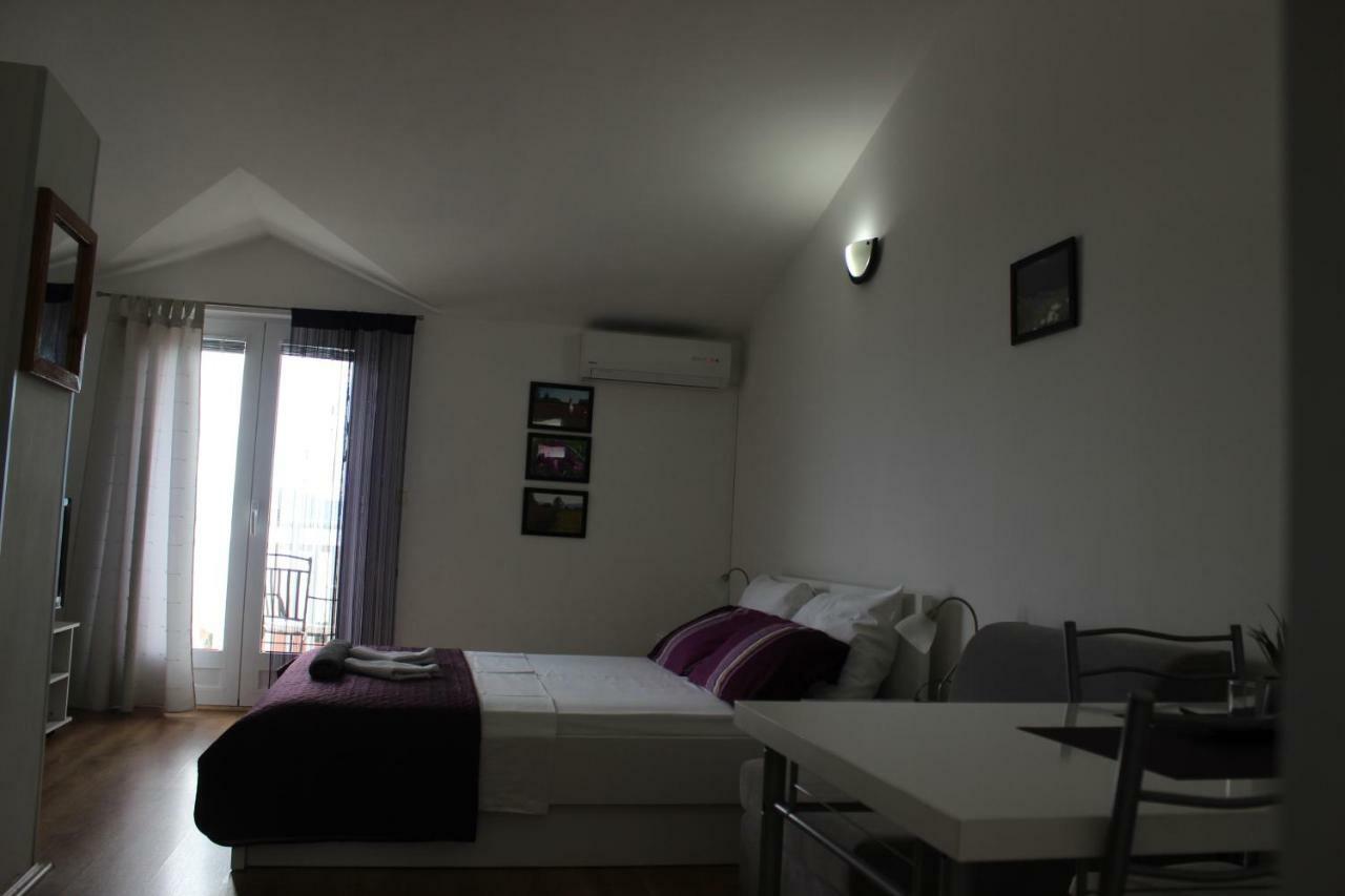 Apartments Mateljak Gradac  Eksteriør billede