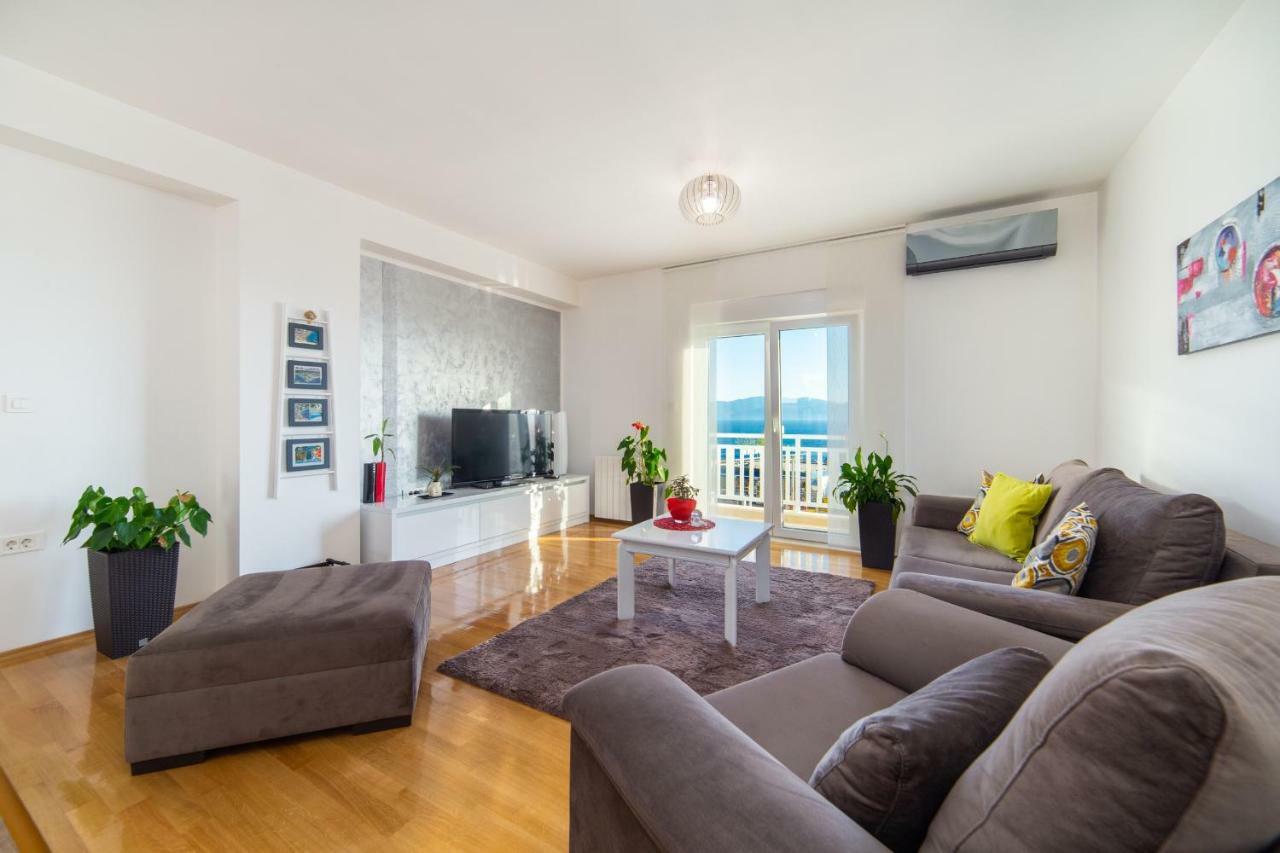 Apartments Mateljak Gradac  Eksteriør billede