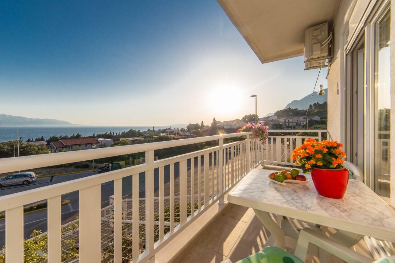 Apartments Mateljak Gradac  Eksteriør billede