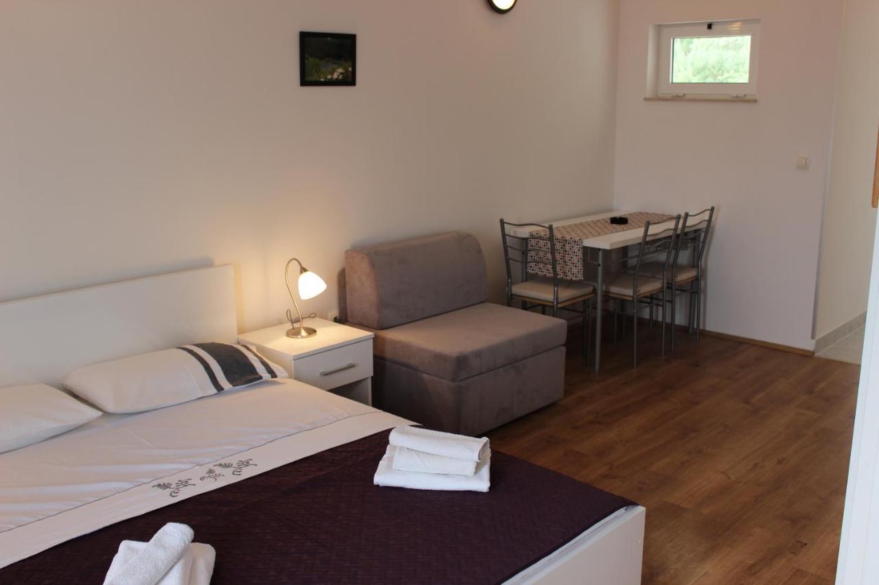 Apartments Mateljak Gradac  Værelse billede